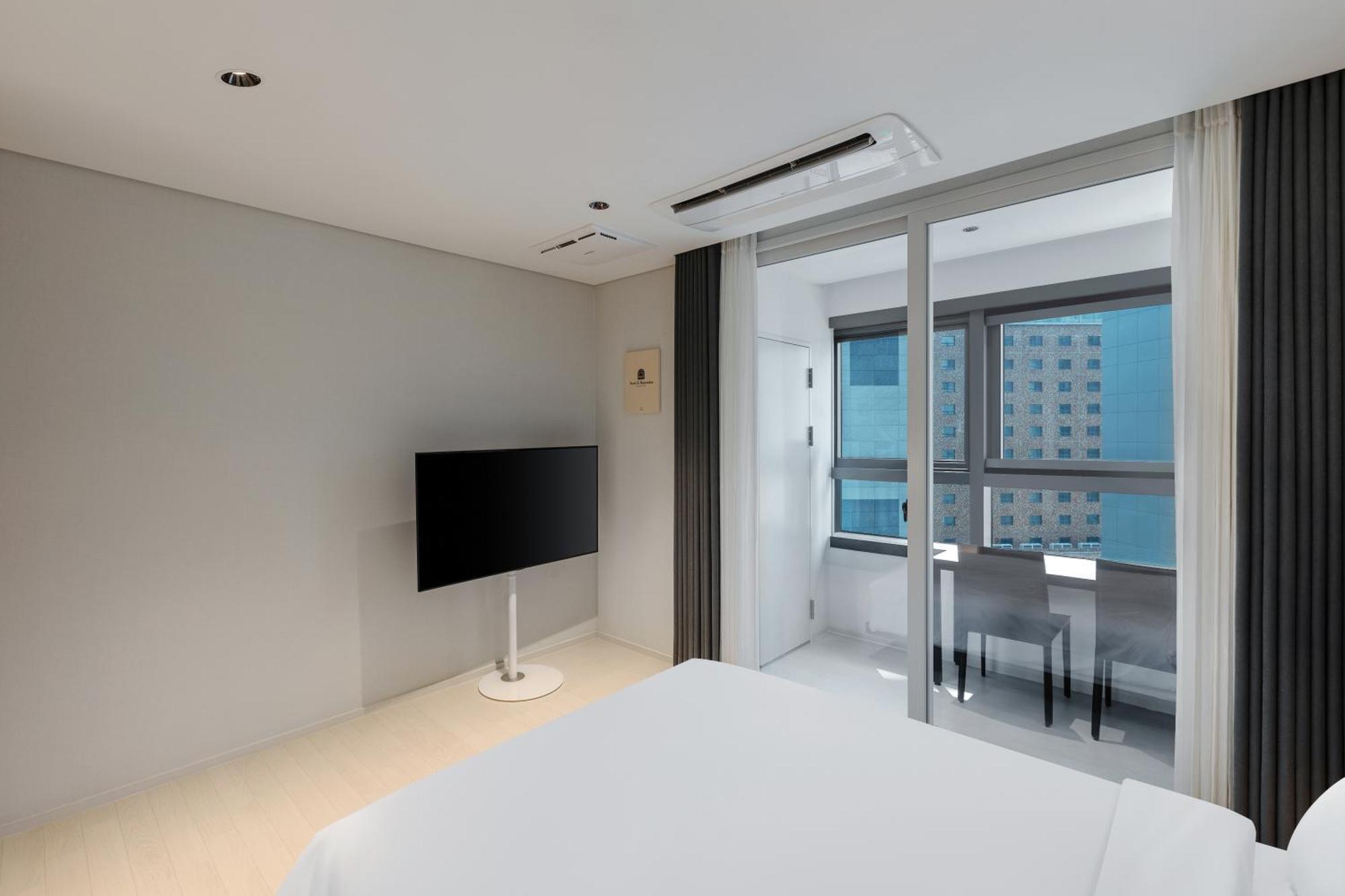 Newcz Haeundae Residence Busan Bagian luar foto