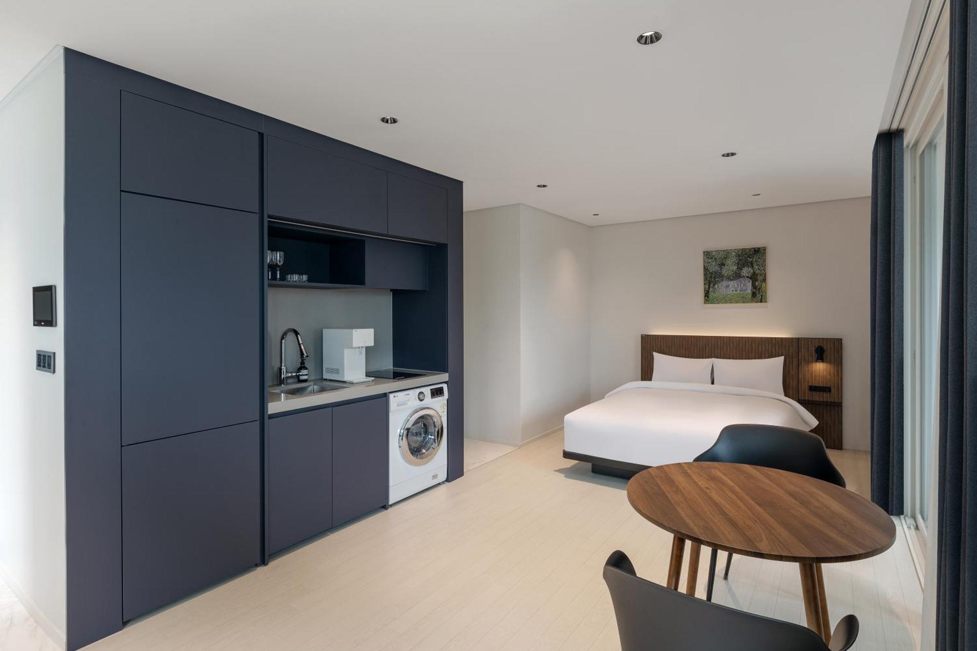 Newcz Haeundae Residence Busan Bagian luar foto