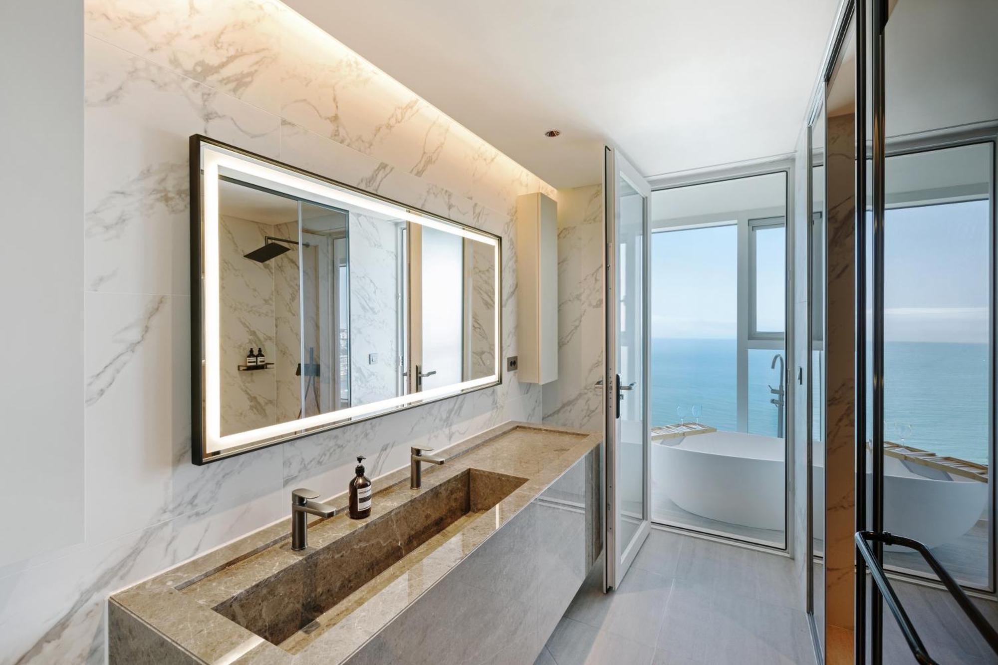 Newcz Haeundae Residence Busan Bagian luar foto