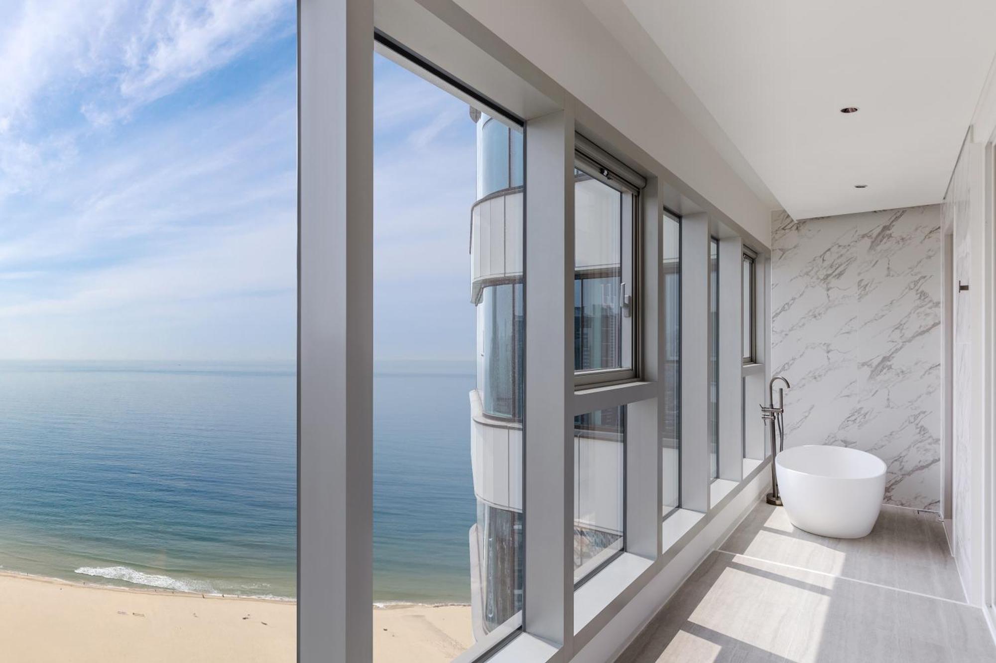 Newcz Haeundae Residence Busan Bagian luar foto
