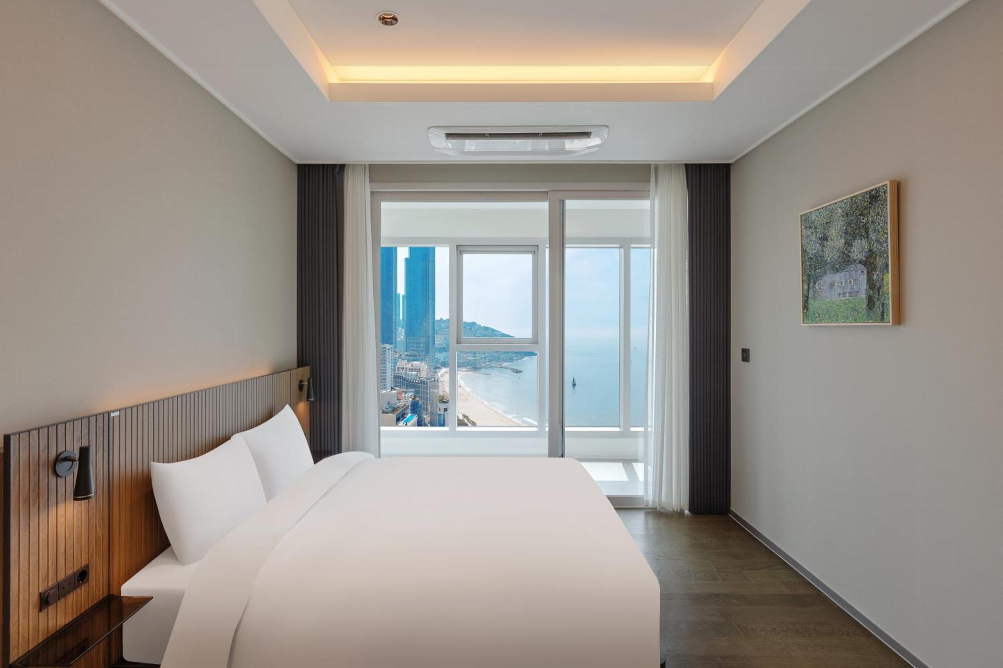 Newcz Haeundae Residence Busan Bagian luar foto